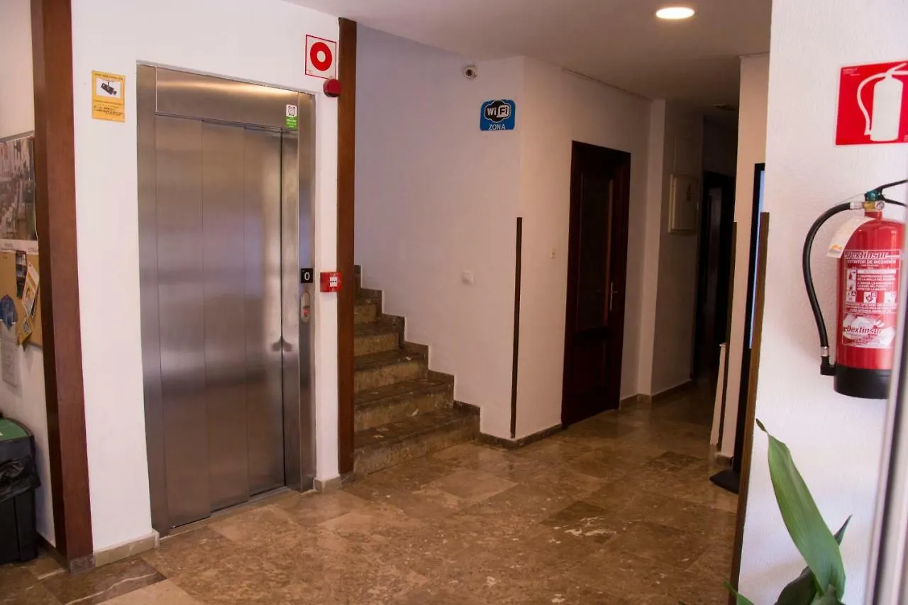 Residencia Universitaria Cadiz Centro Apartment